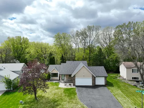 12929 Garrett Ave, Saint Paul, MN 55124