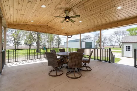 Exterior - 62277 142nd St, Mapleton, MN 56065 photo 5 of 8