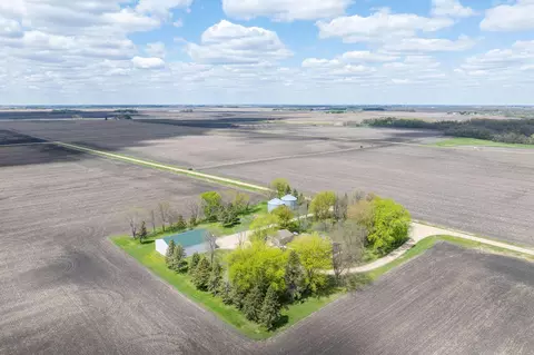 View/Area - 62277 142nd St, Mapleton, MN 56065 photo 2 of 14