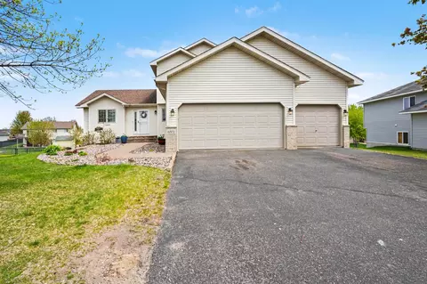 6372 Marx Ave NE, Albertville, MN 55301