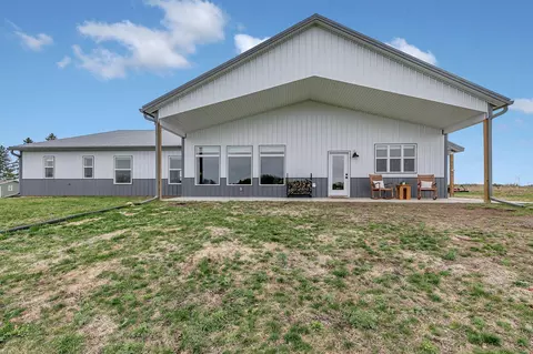 2927 90th Ave NE, Sauk Rapids, MN 56379