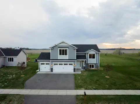 623 Elm St N, Kimball, MN 55353