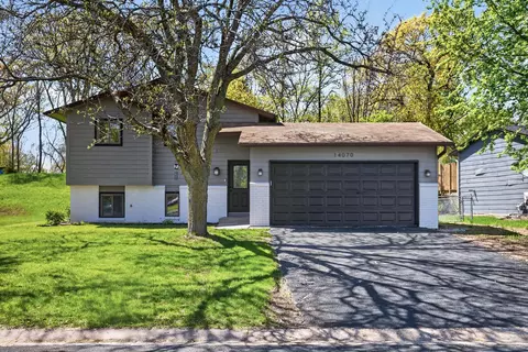 14070 Candlewood Ln NE, Prior Lake, MN 55372