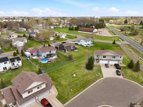 940 S 950 S Rush Landing Ct, Rush City, MN 55069