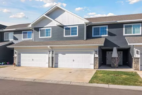 25834 Cardinal St, Elko New Market, MN 55054