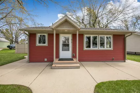 816 35th Ave N, Saint Cloud, MN 56303