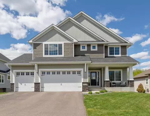 18129 Icon Ct, Lakeville, MN 55044