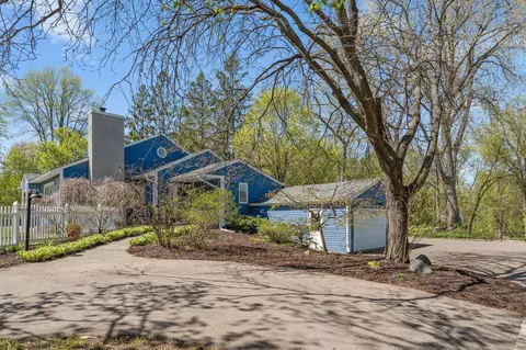 3200 Highland Ave, Wayzata, MN 55391