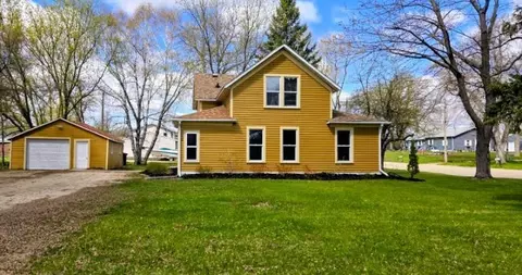 920 5th Ave E, Alexandria, MN 56308