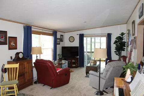 Living - 1707 Crosby Ct SE #4, Bemidji, MN 56601 photo 1 of 3