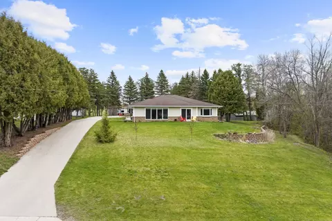 4181 Hiview Dr SW, Alexandria, MN 56308