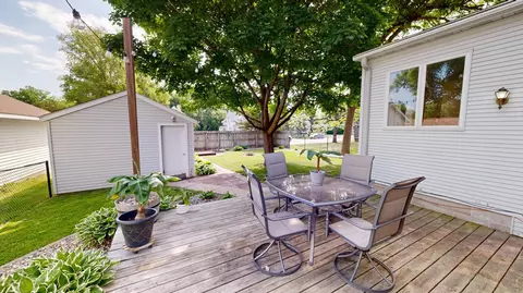 Exterior - 413 Highland Rd, Willmar, MN 56201 photo 5 of 11