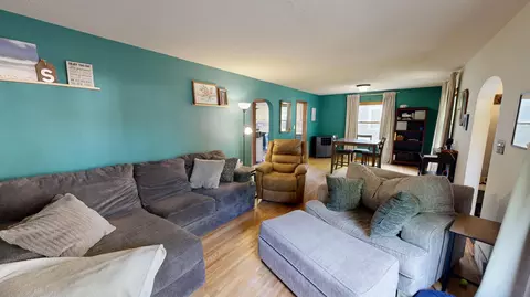 Living - 413 Highland Rd, Willmar, MN 56201 photo 2 of 3
