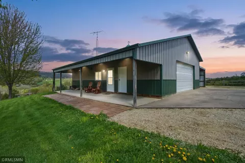 w20061 Hoff Lane, Arcadia, WI 54612