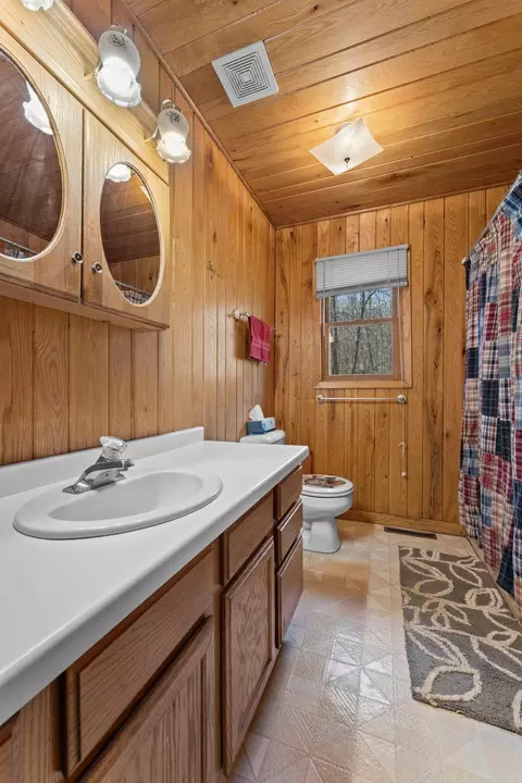 Bath - 42658 305th Pl, Aitkin, MN 56431 photo 2 of 2