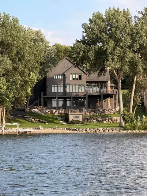 16264 Lakeside Ave SE, Prior Lake, MN 55372