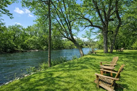 2715 Park Dr, Saint Cloud, MN 56303