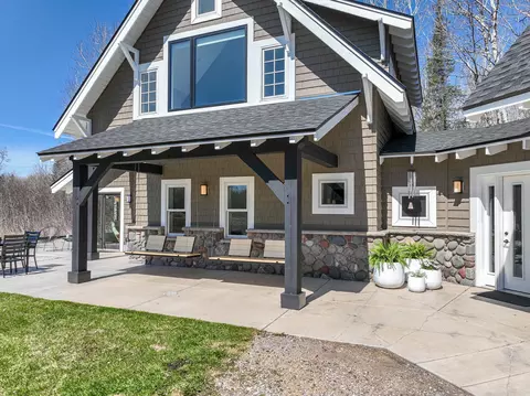 Exterior - 2243 N Star Rd, Duluth, MN 55804 photo 5 of 7
