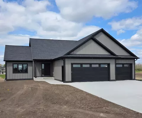 1701 21st Ave NE, Kasson, MN 55944