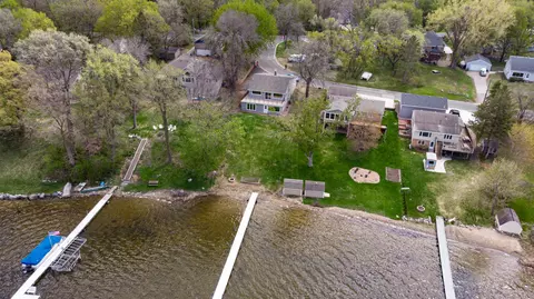 2050 Lake View Dr, Jordan, MN 55352