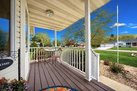 Exterior - 4820 Echo Ct, Faribault, MN 55021 photo 5 of 8