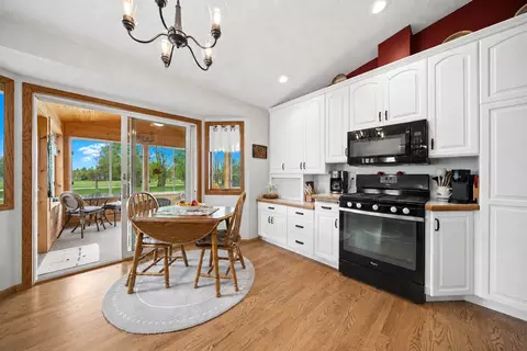 Kitchen - 4820 Echo Ct, Faribault, MN 55021 photo 1 of 7