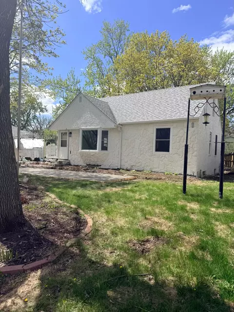 9000 Terrace Rd NE, Blaine, MN 55434