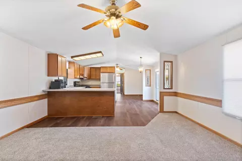 Living - 2210 Sundet Ln, Faribault, MN 55021 photo 3 of 8