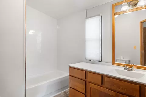 Bath - 2210 Sundet Ln, Faribault, MN 55021 photo 2 of 2