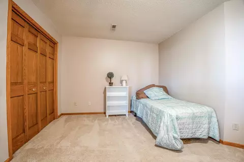 Bedroom - 5979 24th St NE, Willmar, MN 56201 photo 4 of 5