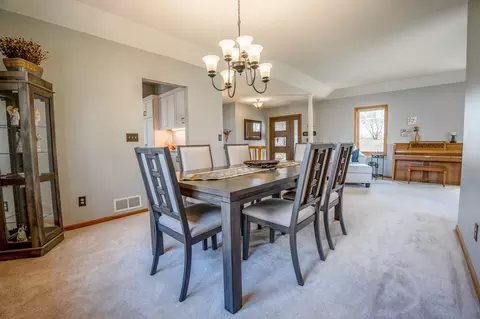 Dining - 5979 24th St NE, Willmar, MN 56201 photo 2 of 5