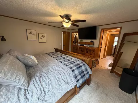 Bedroom - 2174 66th Ave NE, Willmar, MN 56201 photo 2 of 5