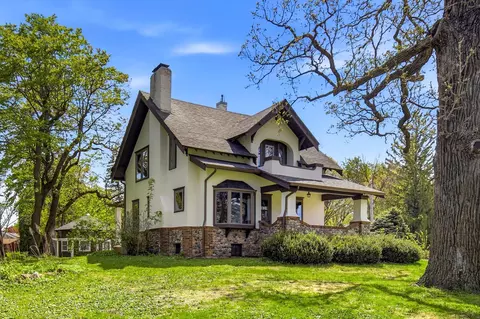 355 Havana Rd, Owatonna, MN 55060