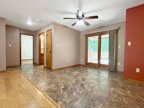 Living - 431 Spring St, Tracy, MN 56175 photo 2 of 8