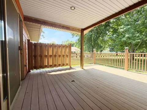 Exterior - 431 Spring St, Tracy, MN 56175 photo 6 of 10