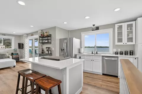 Kitchen - 1453 Pulaski Rd, Buffalo, MN 55313 photo 1 of 4