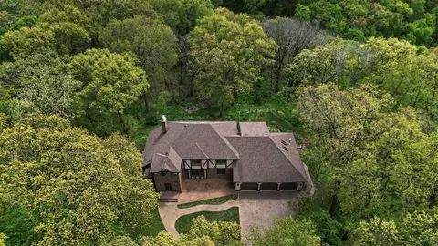 11801 Lockridge Ave S, Hastings, MN 55033