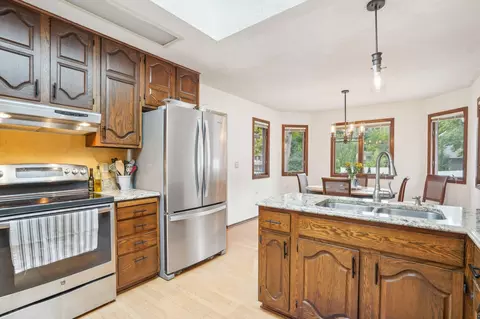 Kitchen - 2067 Kings Rd, Eagan, MN 55122 photo 4 of 4
