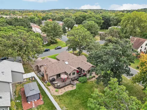 View/Area - 2067 Kings Rd, Eagan, MN 55122 photo 4 of 4