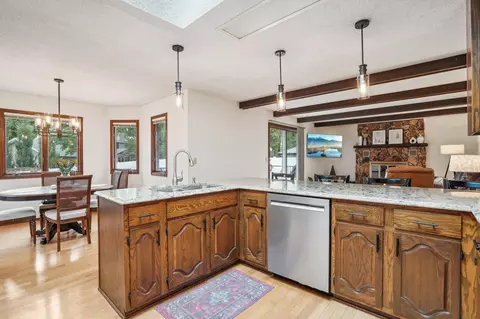 Kitchen - 2067 Kings Rd, Eagan, MN 55122 photo 3 of 4