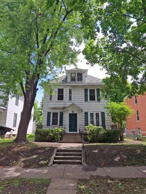 2637 Emerson Ave S, Minneapolis, MN 55408