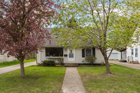 3908 Hayes St NE, Columbia Heights, MN 55421