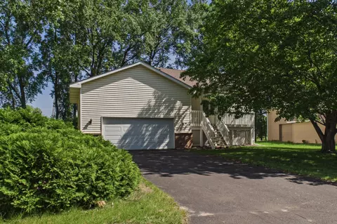 849 Windrow Dr, Little Canada, MN 55109