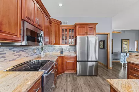 Kitchen - 11366 Hillcrest Dr N, Champlin, MN 55316 photo 2 of 7
