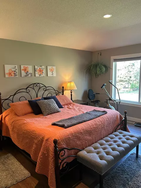 Bedroom - 3221 Eagle Ridge Dr W, Willmar, MN 56201 photo 1 of 4