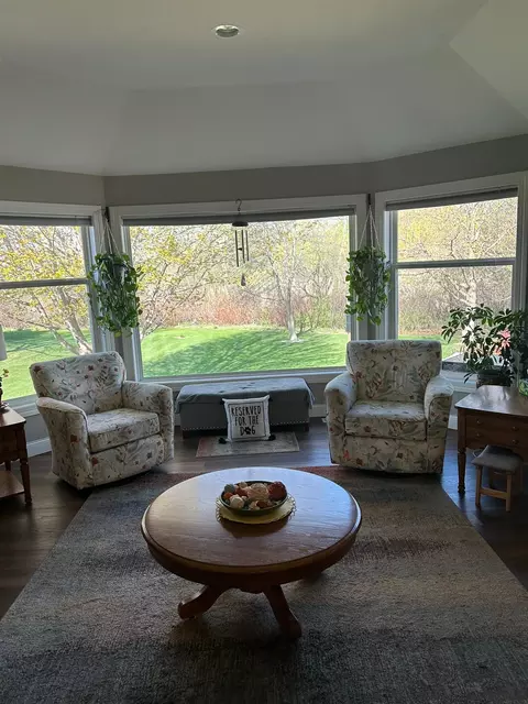 Living - 3221 Eagle Ridge Dr W, Willmar, MN 56201 photo 2 of 4