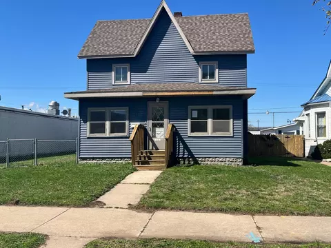 1311 Caledonia St, La Crosse, WI 54603