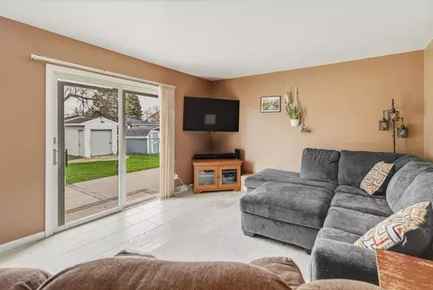 3121 7th St N, Fargo, ND 58102 photo 9
