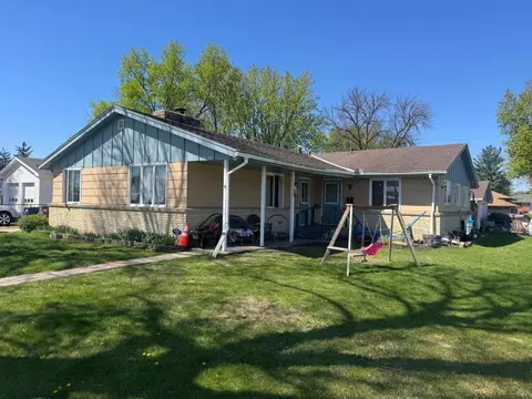 1000 8th St, Farmington, MN 55024