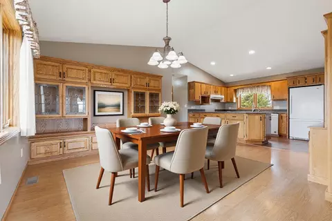 Dining - 1575 State Highway 19, Hendricks, MN 56136 photo 1 of 1
